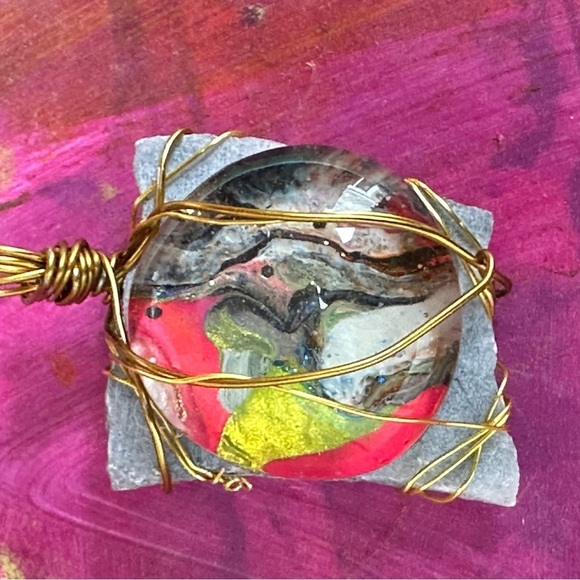 Handcrafted Gold Wire Wrapped Abstract Art Glass Pendant 2204 - Picture 9 of 9